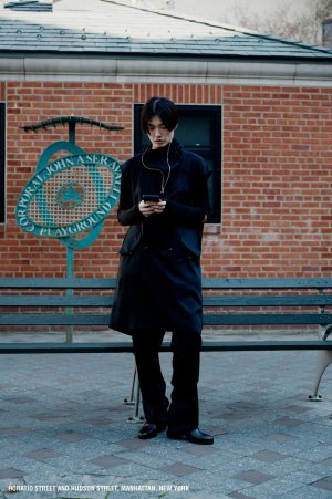 https___hypebeast.com_image_2023_12_Helmut-Lang-Reveals-Pre-Fall-2024-Collection-14.jpg