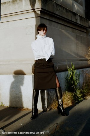 https___hypebeast.com_image_2023_12_Helmut-Lang-Reveals-Pre-Fall-2024-Collection-31.jpg