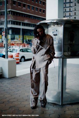 https___hypebeast.com_image_2023_12_Helmut-Lang-Reveals-Pre-Fall-2024-Collection-36.jpg