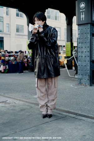 https___hypebeast.com_image_2023_12_Helmut-Lang-Reveals-Pre-Fall-2024-Collection-37.jpg