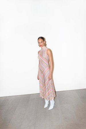 LOOK_25_WOMAN_00024.jpg