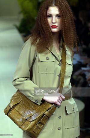 zavillova s00ysl-HC-1d.jpg