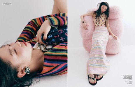 38 Harper's Bazaar Korea - February 2024..jpg