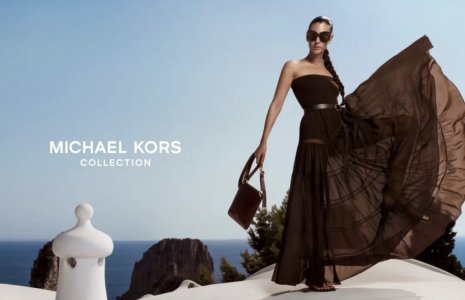 Anok Yai and Vittoria Ceretti Take Greenwich Village for Michael Kors  Collection Fall 2023 — Anne of Carversville