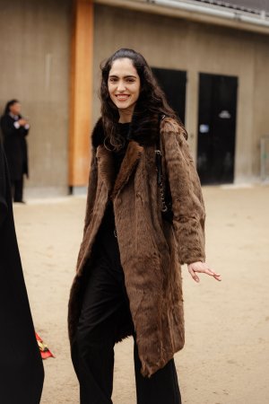 Sara-Caballaro-01-23-2024-Couture-SS24-StreetStyle2-MelodieJeng-MJJ_0438.jpg