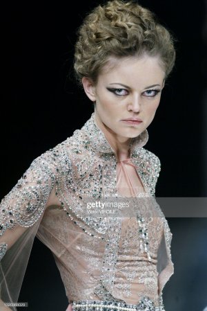 nikitu s05zuhair-2g.jpg