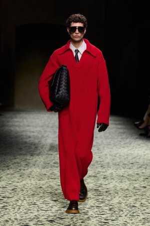 00017-bottega-veneta-fall-2023-ready-to-wear-credit-gorunway.jpg