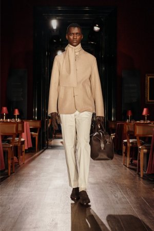 00013-dunhill-fall-2024-mens-credit-brand.jpg