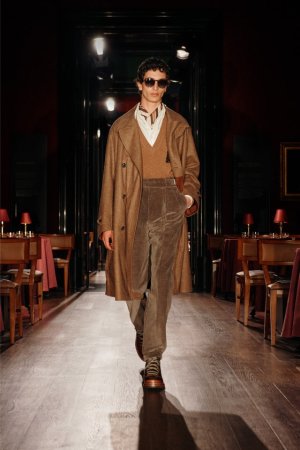 00016-dunhill-fall-2024-mens-credit-brand.jpg