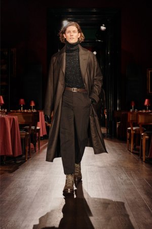 00020-dunhill-fall-2024-mens-credit-brand.jpg