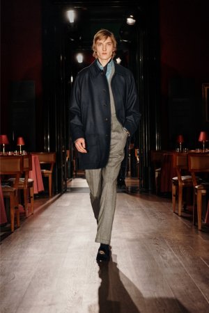 00028-dunhill-fall-2024-mens-credit-brand.jpg