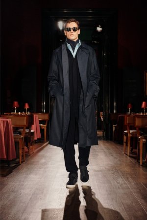00032-dunhill-fall-2024-mens-credit-brand.jpg