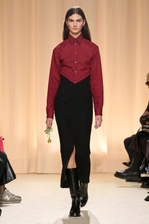 00016-bally-fall-2024-ready-to-wear-credit-gorunway 拷貝.jpg