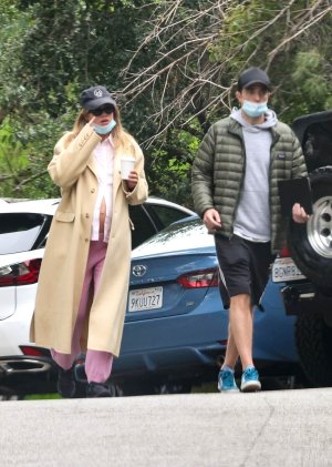 02.24 24- OUT FOR A MORNING STROLL WITH SUKI WATERHOUSE IN LOS ANGELES).jpg