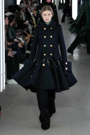 sacai fw24_4.jpg