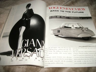 VOGUE-MAGAZINE-August-1990-HELENA-CHRISTENSEN-Claes-Oldenburg-_57 (7).jpg