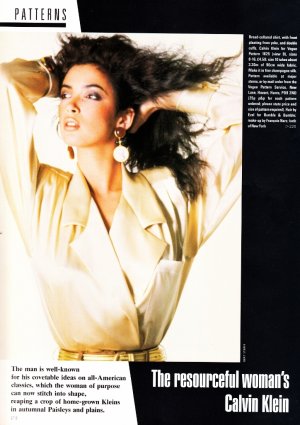 uk_vogue_oct_1985_23.jpg.de5b734e0c4c947d9774e59a146efb51.jpg