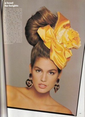 Vogue-Uk-1988-Christy-Turlington-Yasmin-Lebon-Cindy-_57 (4).jpg