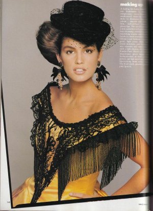 Vogue-Uk-1988-Christy-Turlington-Yasmin-Lebon-Cindy-_57 (7).jpg
