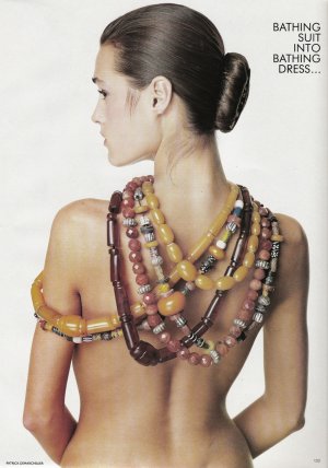 60009_vogue_uk_jan_1987_15_122_33lo.jpg