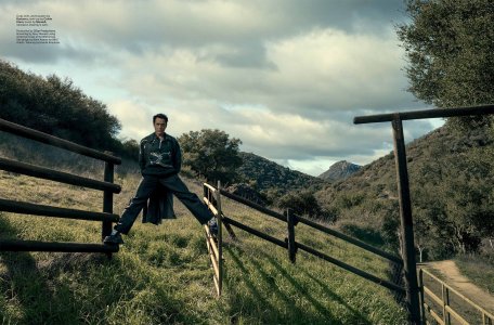7 Esquire USA 04.05 2024.jpg