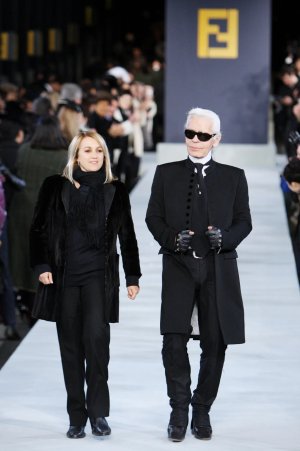 finale-silvia-fendi-e-karl-lagerfeld.jpg