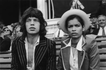 fbe077dc512c156312aeb6a4ef2c340a6b-bianca-jagger-01.rhorizontal.w807.jpg Kopie.jpg