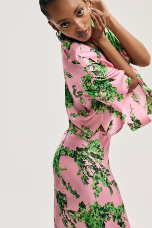 15_BLUMARINE-RESORT-2025.jpg