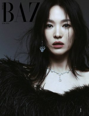 2 Harpers Bazaar Korea June 2024.jpg