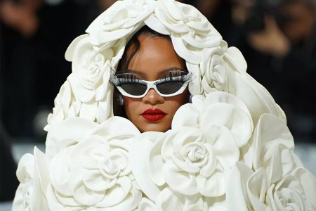 rihanna met gala 2023.jpg