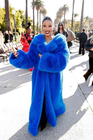 Cardi-B-120323-2-fb4d1682d1d84f889c204444be3a2704.jpg