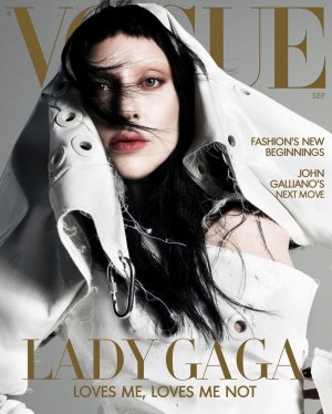 VOGUE-LADY GAGA.jpg