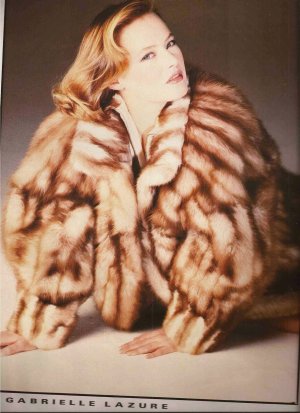 Catherine Deneuve-Charlotte Rampling-Dombasle Vogue Paris 1983-10.jpg