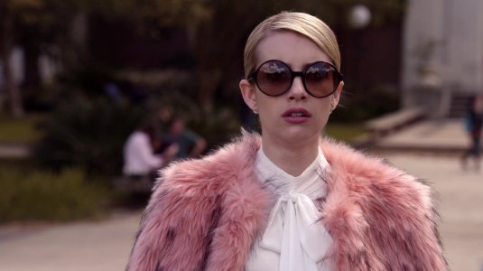 Scream_Queens_2015_S01E01E02_Pilot-Hell_Week_1080p_KISSTHEMGOODBYE_NET_SCREENCAPS_1107.jpg