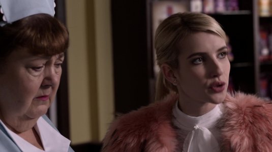 Scream_Queens_2015_S01E01E02_Pilot-Hell_Week_1080p_KISSTHEMGOODBYE_NET_SCREENCAPS_1336.jpg