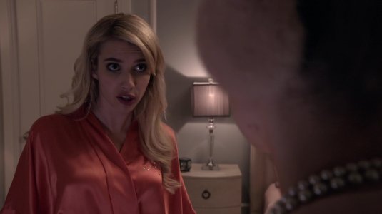 Scream_Queens_2015_S01E01E02_Pilot-Hell_Week_1080p_KISSTHEMGOODBYE_NET_SCREENCAPS_2318.jpg