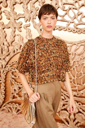 ULLA_JOHNSON_Carmella-Blouse__TIGER_S-EYE_05_1920x.jpg