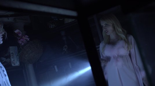 Scream_Queens_2015_S01E01E02_Pilot-Hell_Week_1080p_KISSTHEMGOODBYE_NET_SCREENCAPS_3524.jpg