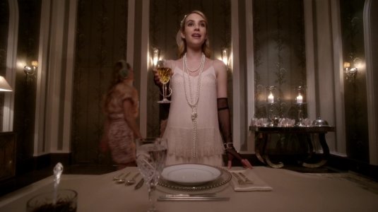 Scream_Queens_2015_S01E01E02_Pilot-Hell_Week_1080p_KISSTHEMGOODBYE_NET_SCREENCAPS_4754.jpg