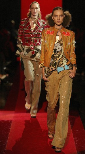 liisa-beecroft s05gFerre-5m.jpg