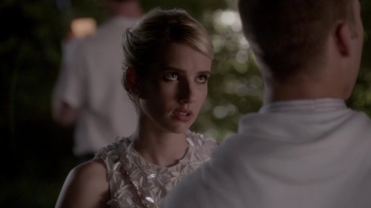 Scream_Queens_2015_S01E03_Chainsaw_1080p_KISSTHEMGOODBYE_NET_0654.jpg