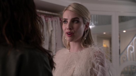 Scream_Queens_2015_S01E03_Chainsaw_1080p_KISSTHEMGOODBYE_NET_1949.jpg