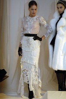 Givenchy couture fall05-04.jpg