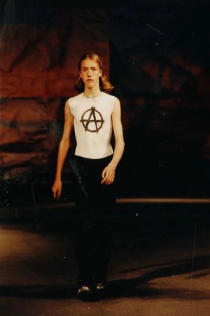 37-Raf-Simons-SS-1998.jpg