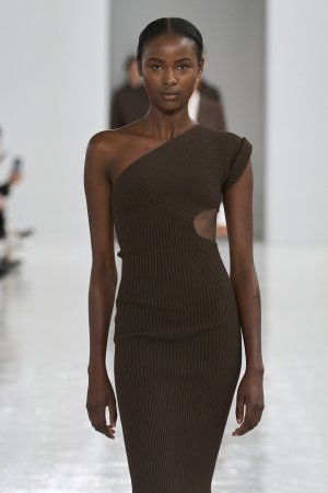 Max Mara S25 002a.jpg