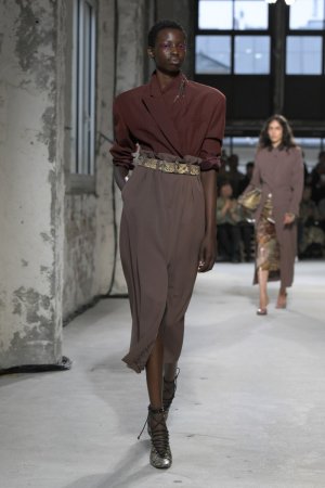 dries-van-noten-rtw-spring-2025-gg-016.jpeg