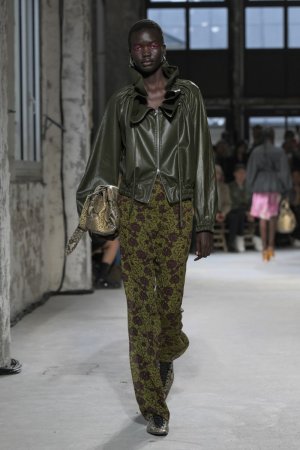 dries-van-noten-rtw-spring-2025-gg-031.jpeg