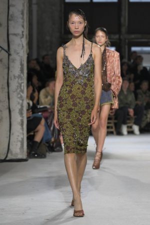 dries-van-noten-rtw-spring-2025-gg-036.jpeg