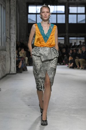 dries-van-noten-rtw-spring-2025-gg-056.jpeg