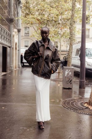 Anok-Yai-09-25-2024-PFW-SS25-StreetStyle2-MelodieJeng-MJJ_1825.jpg